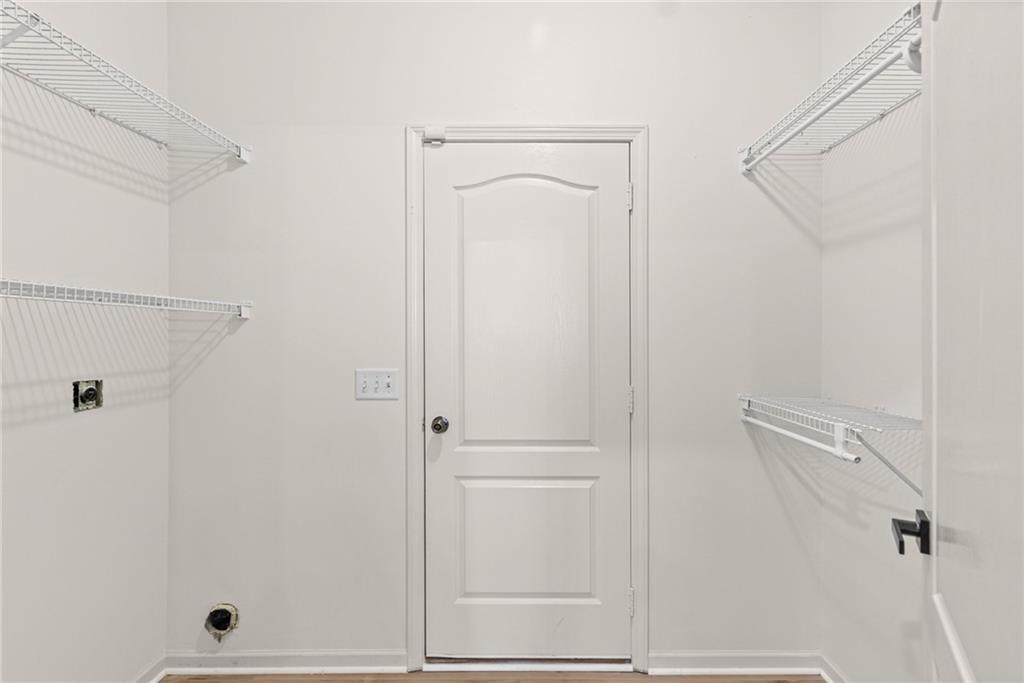 15926/15928 W 91st Terrace Property Photo 11