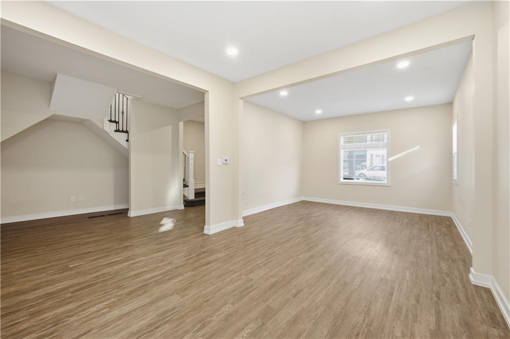 421 Osage Street Property Photo 5