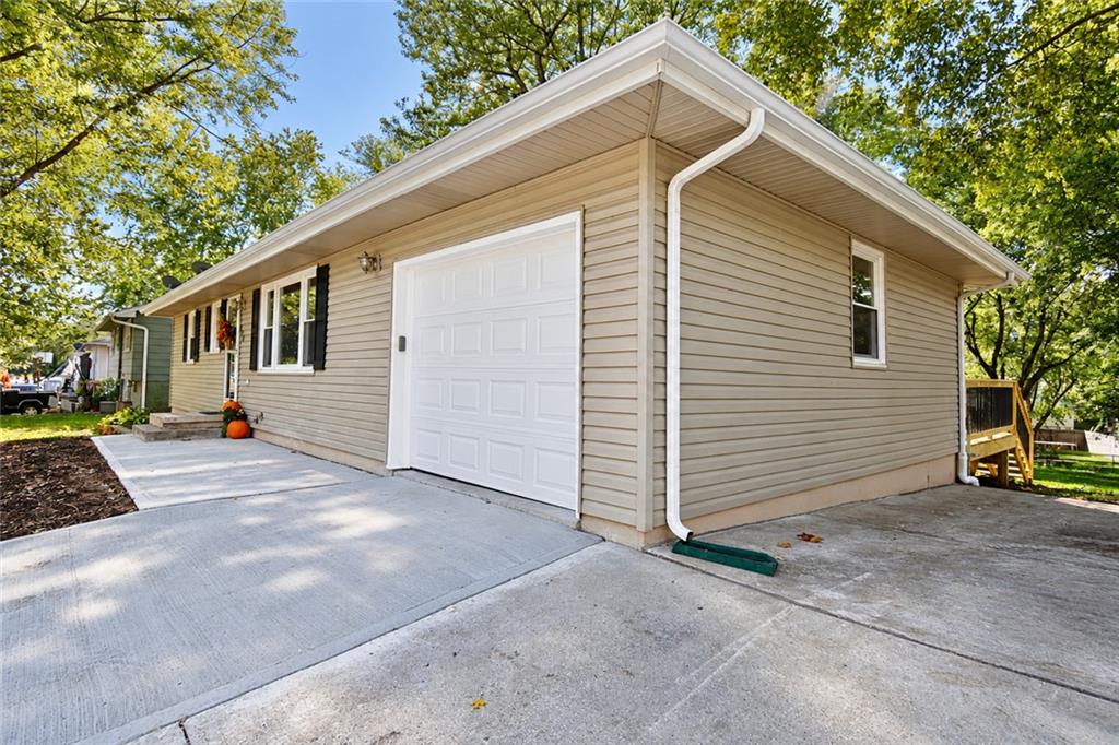 145 Nolker Drive Property Photo 2