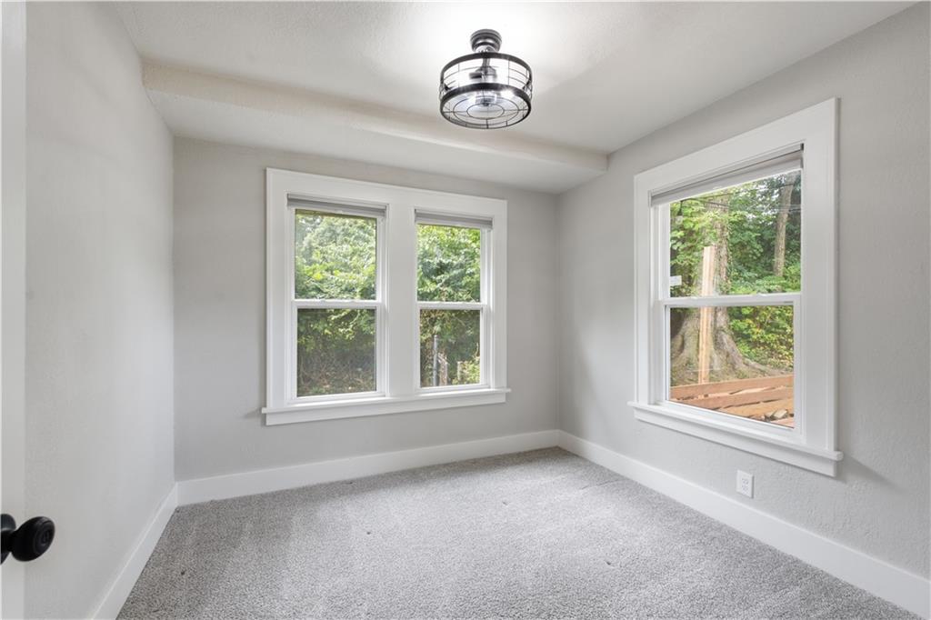 5308 Northern Avenue Property Photo 18