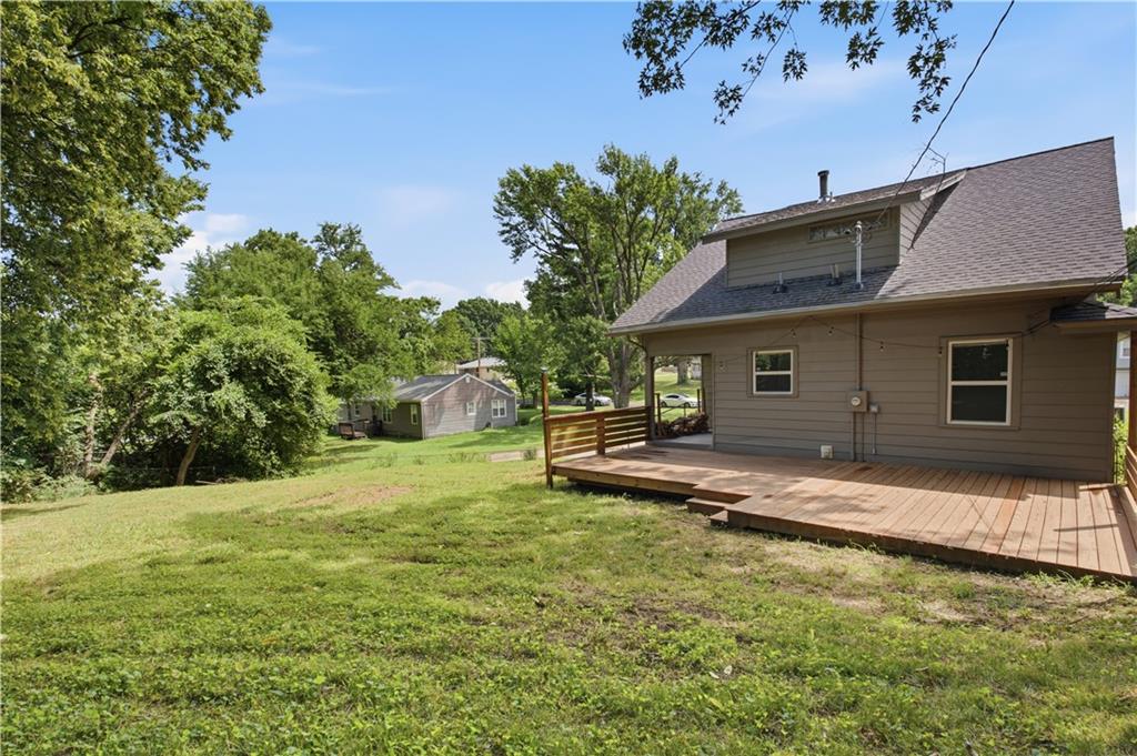 5308 Northern Avenue Property Photo 28