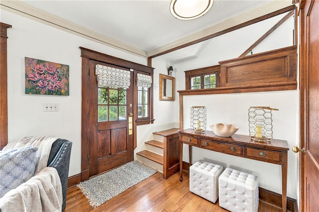 410 Huntington Road Property Photo 3