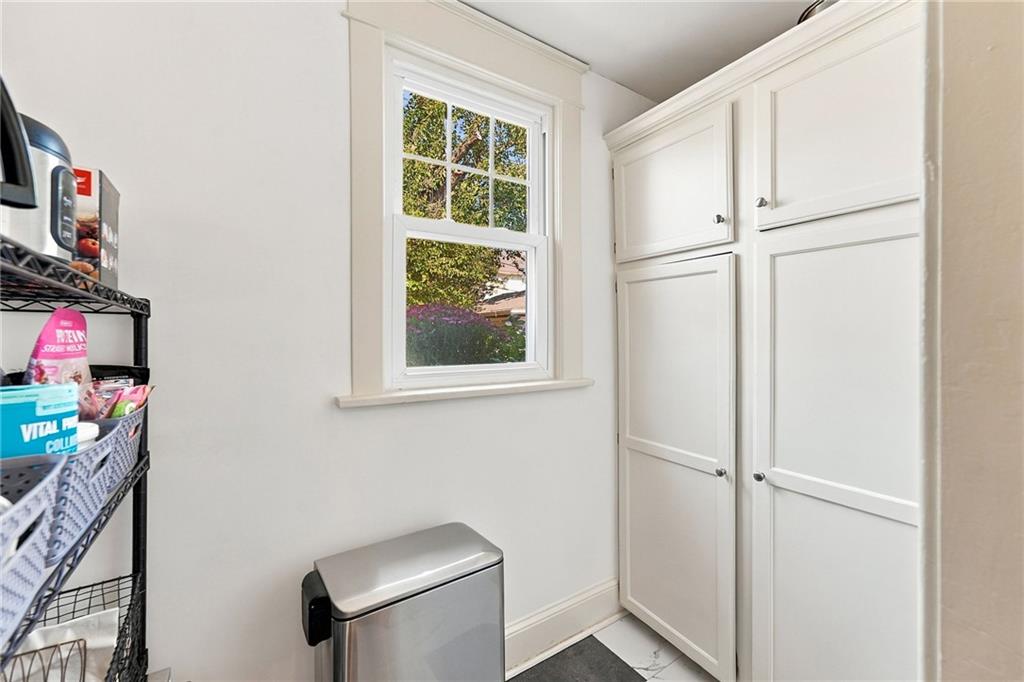 410 Huntington Road Property Photo 15
