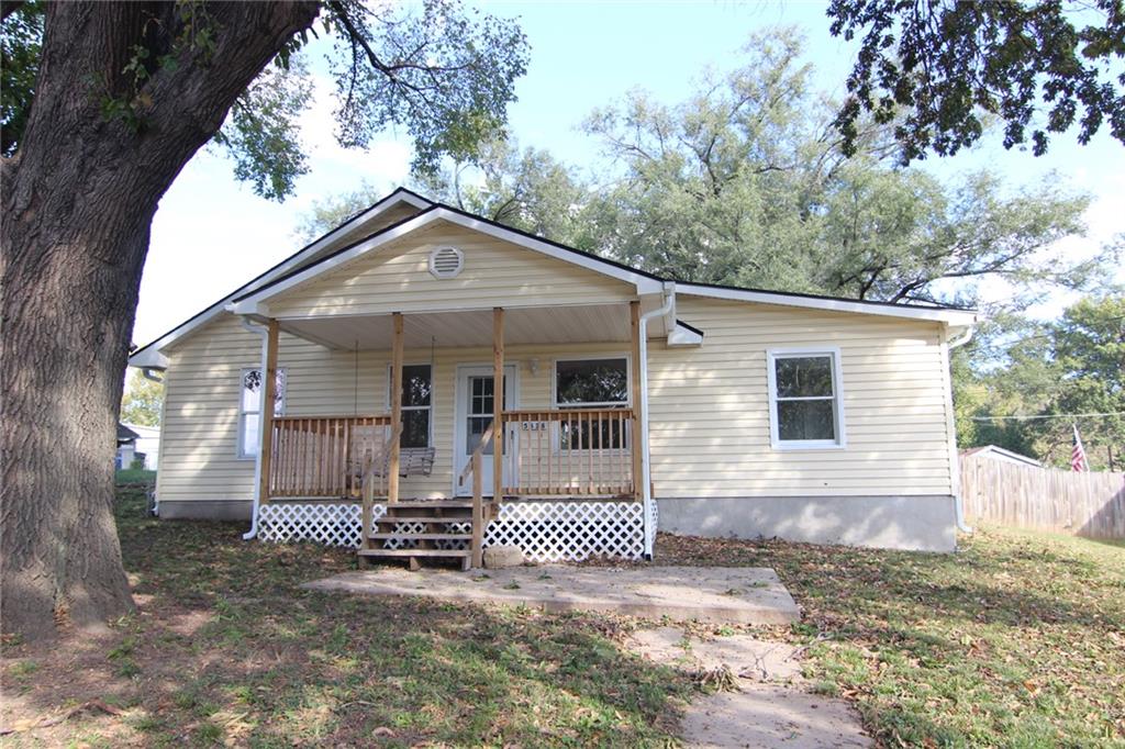 5638 Miami Avenue Property Photo 1