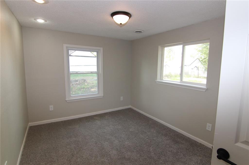 5638 Miami Avenue Property Photo 14