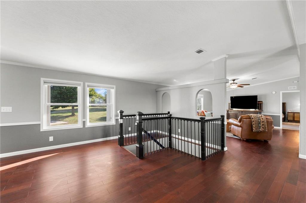39340 Indianapolis Road Property Photo 6