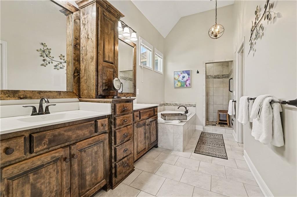 16655 S Lind Road Property Photo 10