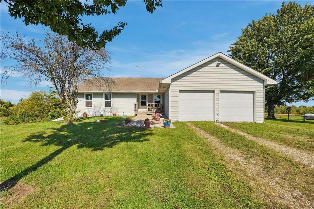 18045 Highway C Highway Property Photo 1