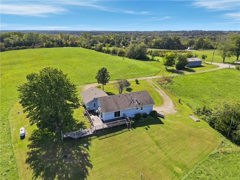 18045 Highway C Highway Property Photo 4