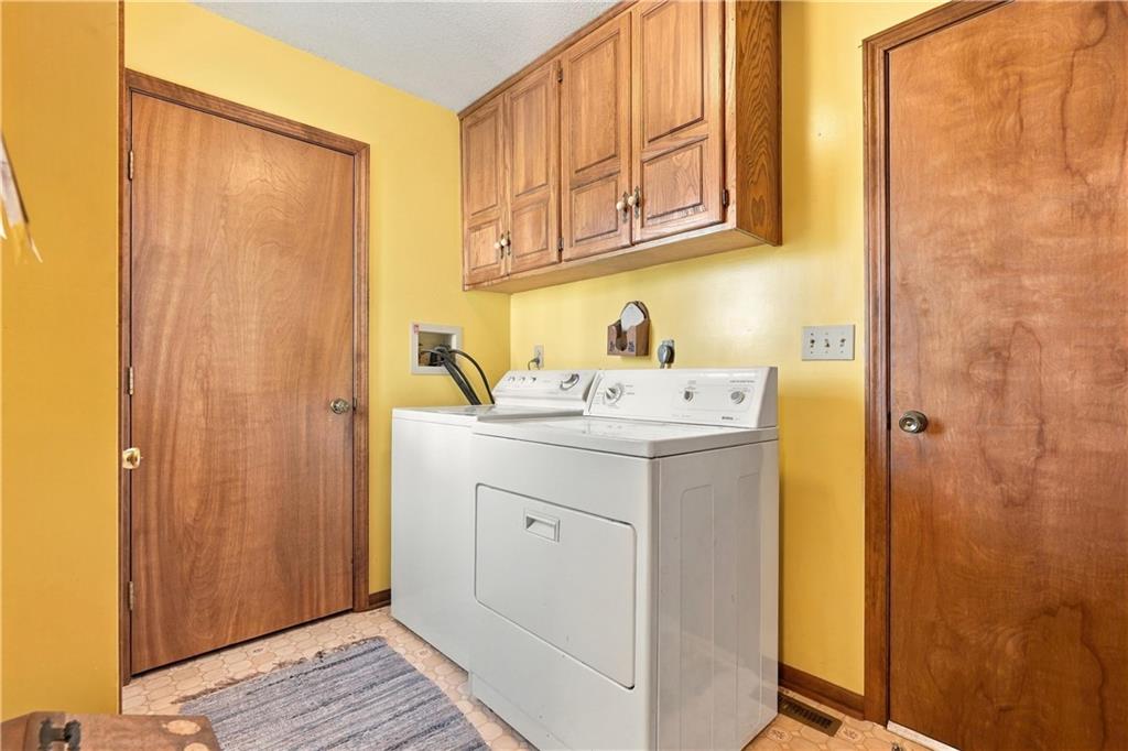 18045 Highway C Highway Property Photo 24