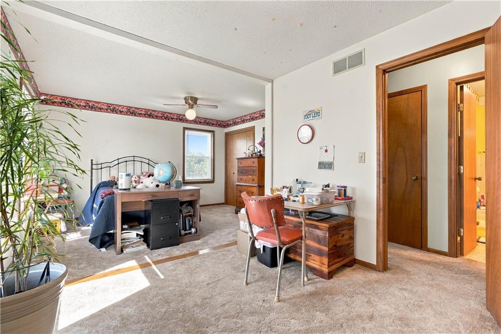 18045 Highway C Highway Property Photo 28