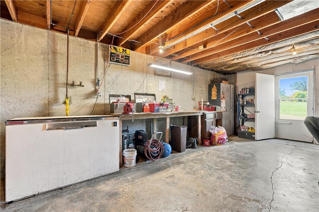 18045 Highway C Highway Property Photo 38