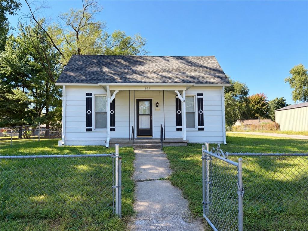 502 Zoe Street Property Photo 1