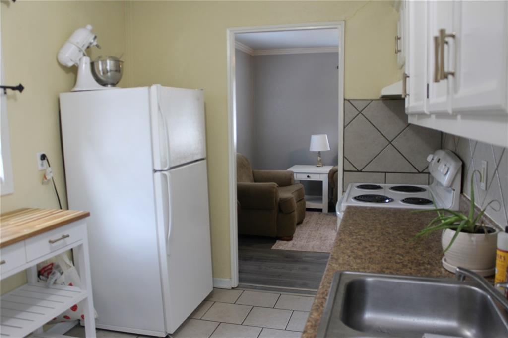 2409 Ne Pursell Road Property Photo 9