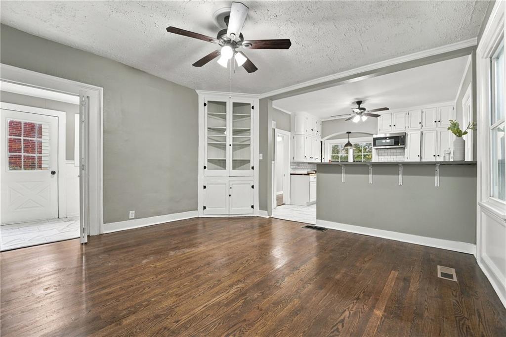 720 W 7th Street Property Photo 20