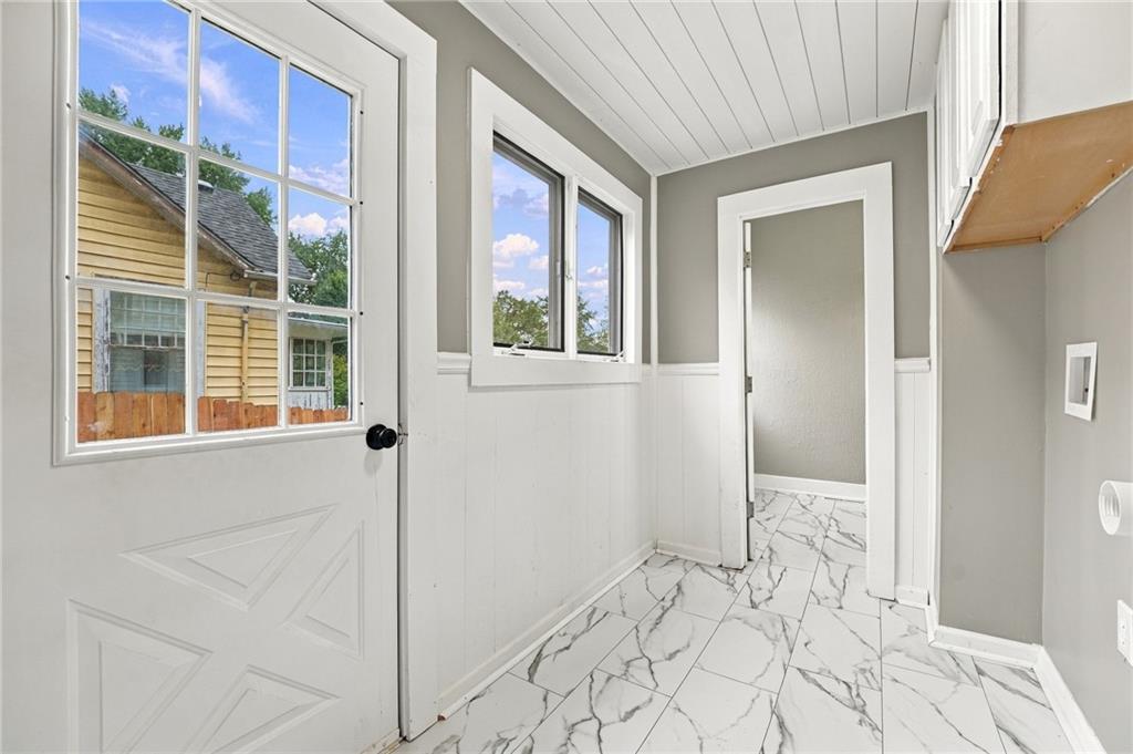 720 W 7th Street Property Photo 33