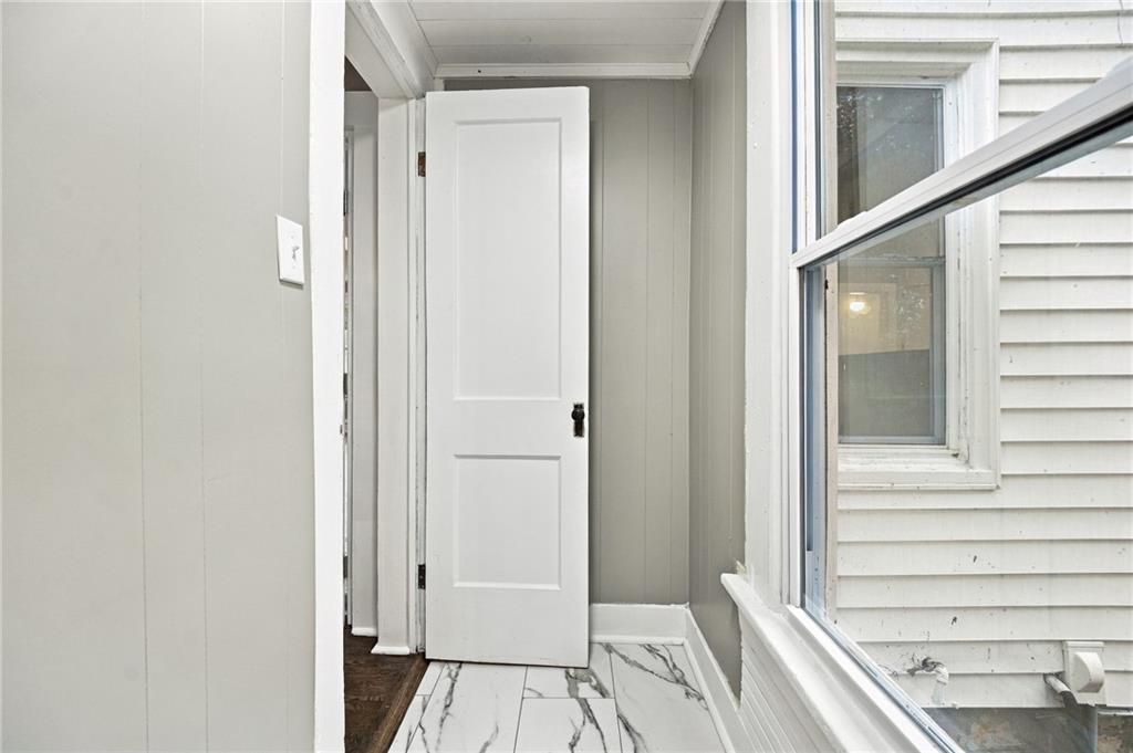 720 W 7th Street Property Photo 34