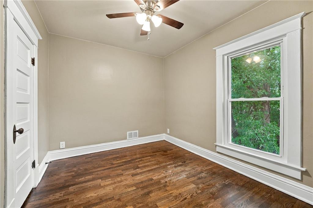 720 W 7th Street Property Photo 44