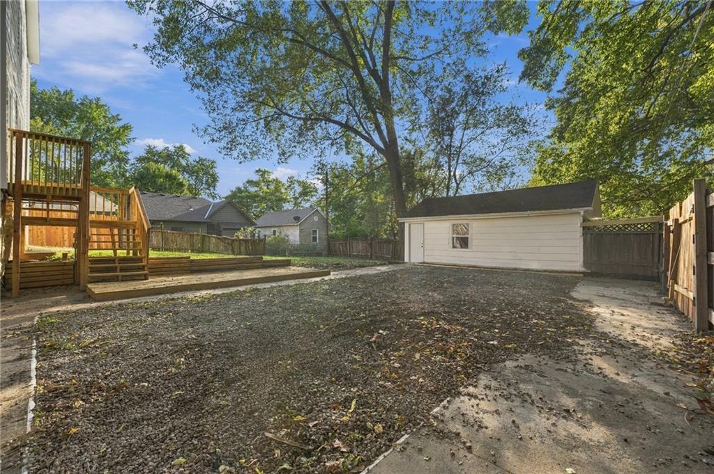 720 W 7th Street Property Photo 56