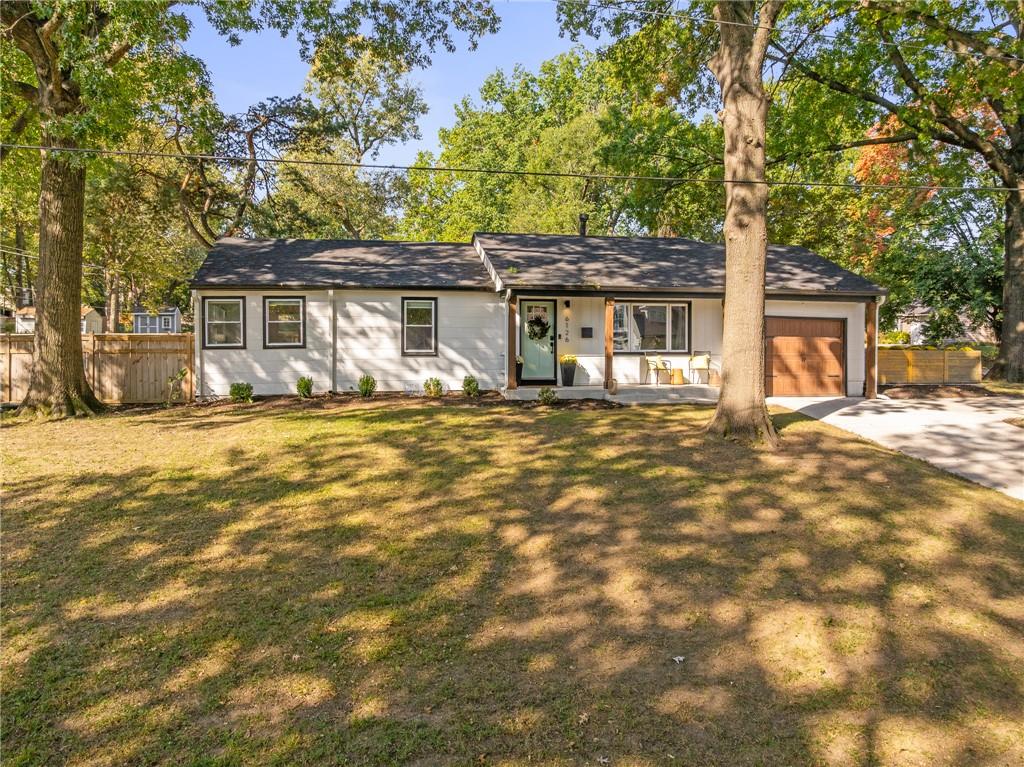 6126 Granada Street Property Photo 1