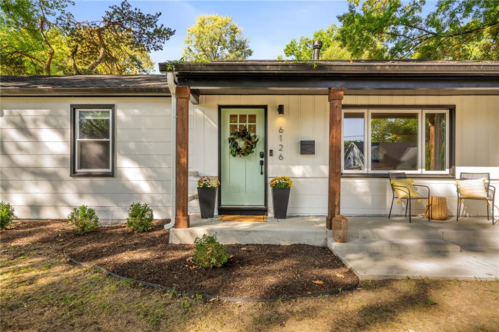 6126 Granada Street Property Photo 9