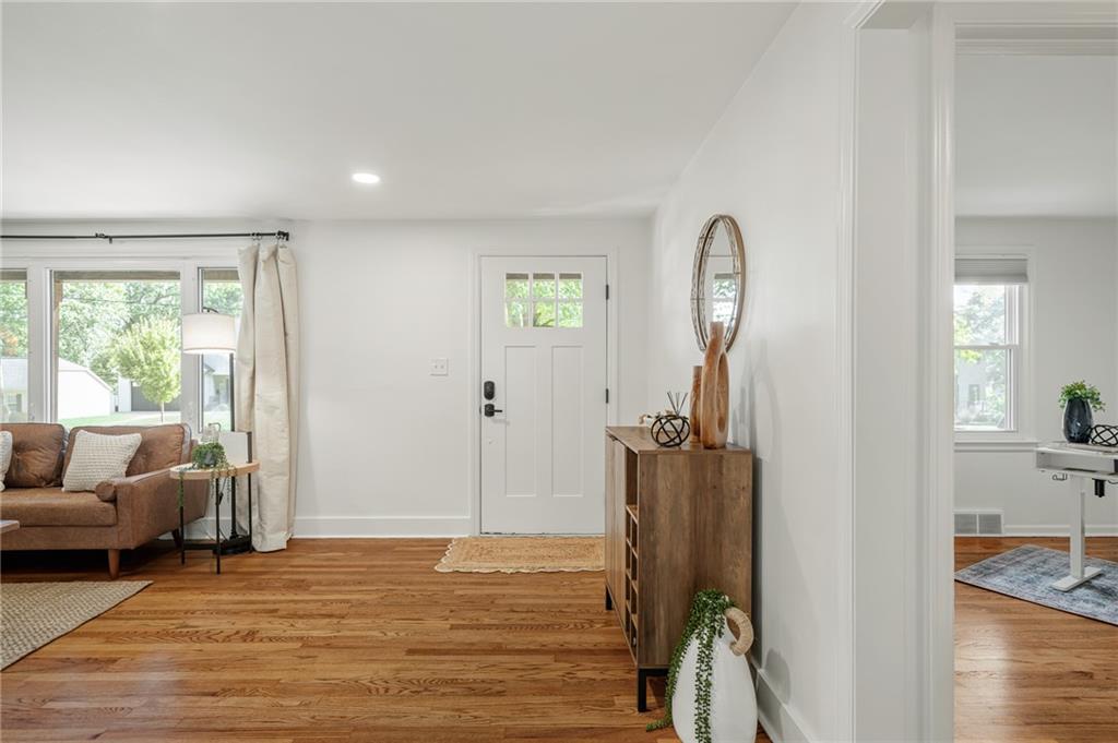 6126 Granada Street Property Photo 13