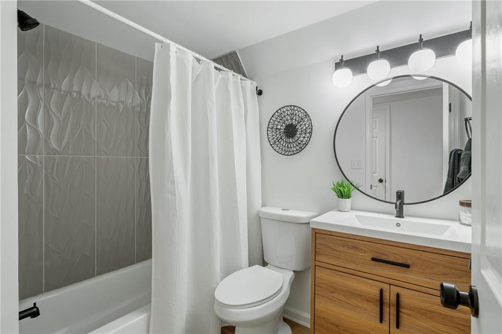 6126 Granada Street Property Photo 48