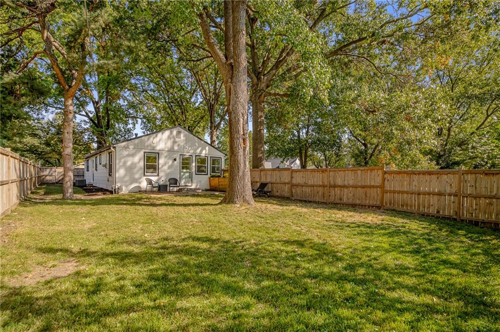 6126 Granada Street Property Photo 56