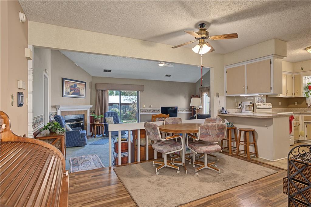 2467 Brookside Drive Property Photo 3