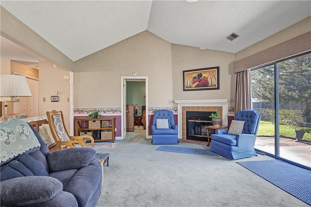 2467 Brookside Drive Property Photo 11