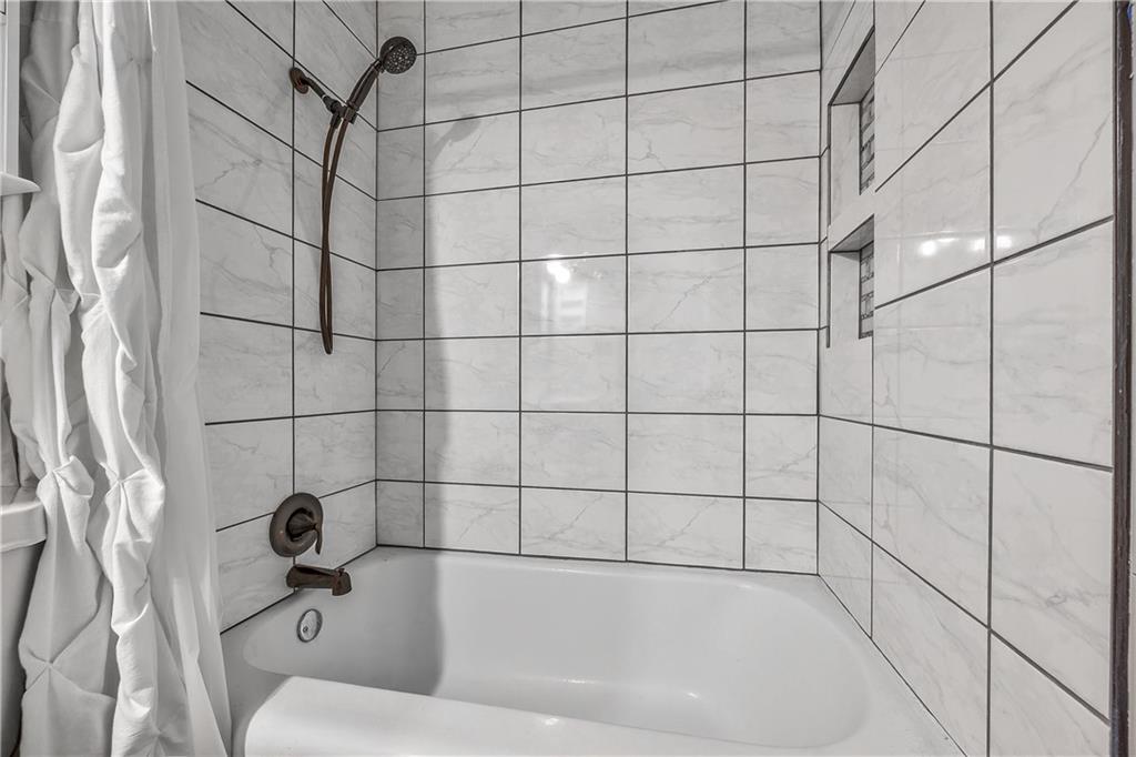 8425 Boone Street Property Photo 27