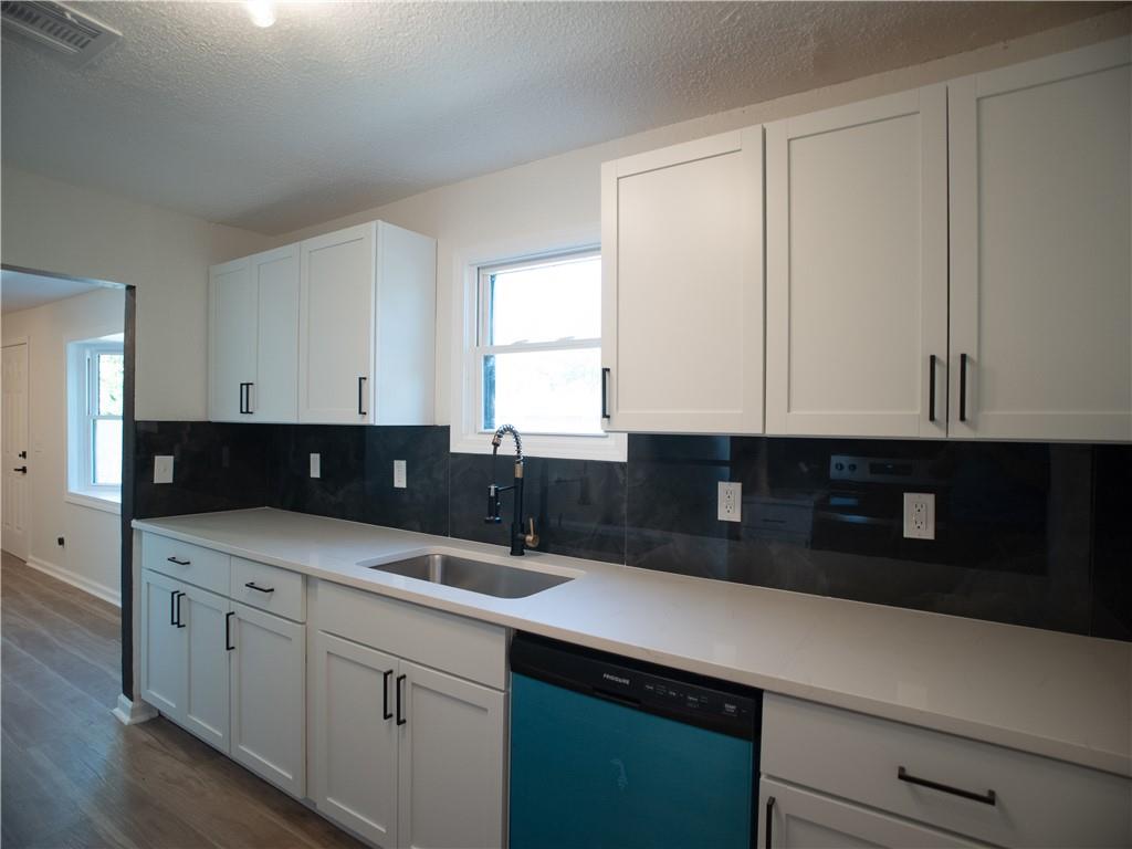 3201 Hagemann Street Property Photo 7