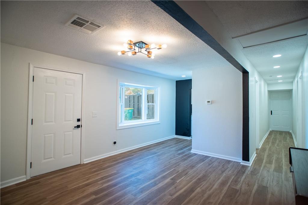 3201 Hagemann Street Property Photo 9
