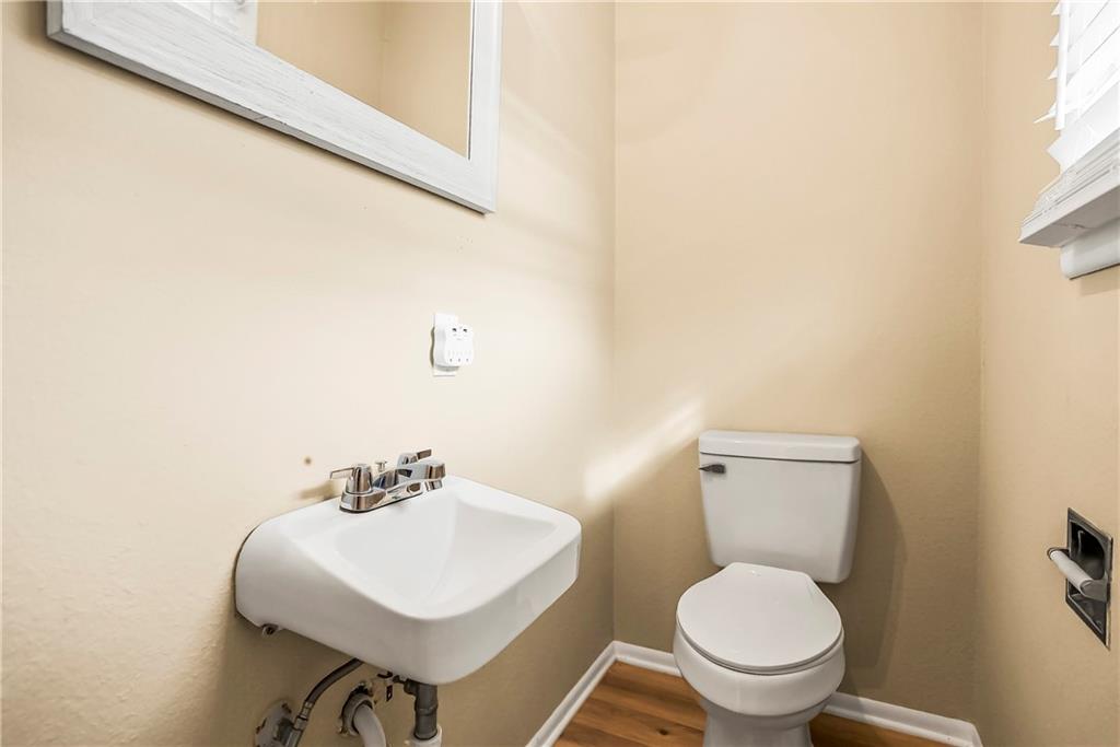 312 W Pine Street Property Photo 15