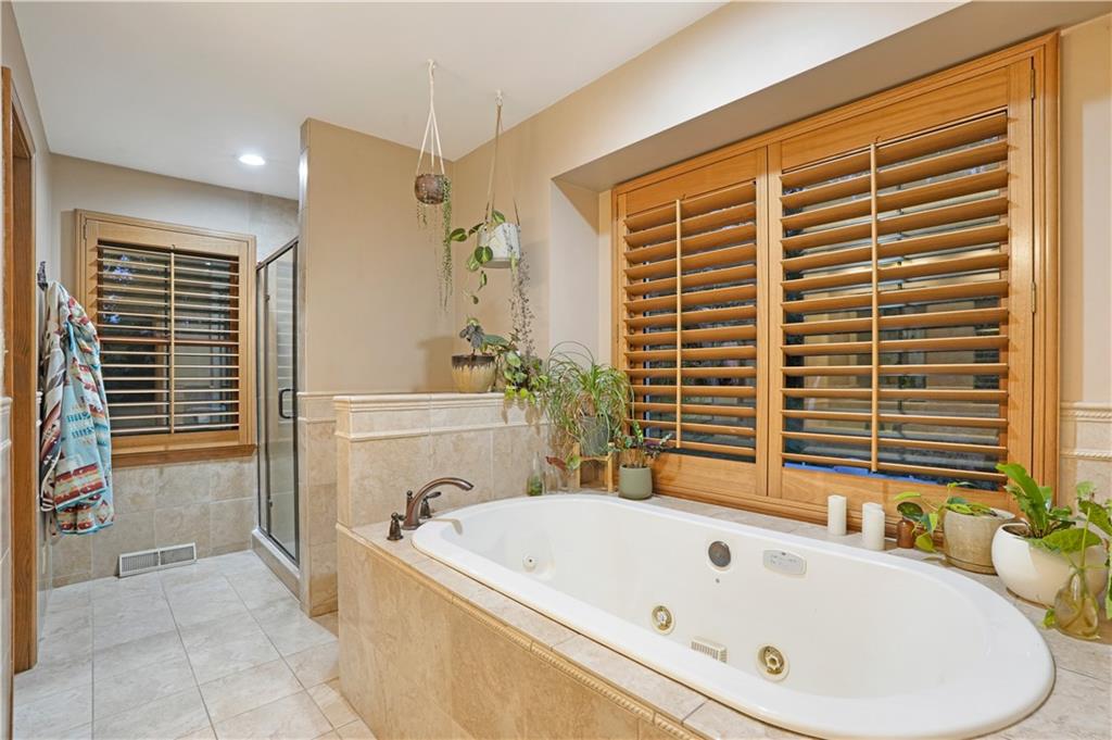 7955 Nw Bridle Parc Lane Property Photo 13