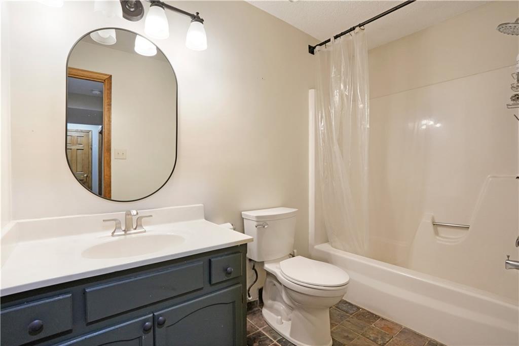 7955 Nw Bridle Parc Lane Property Photo 18