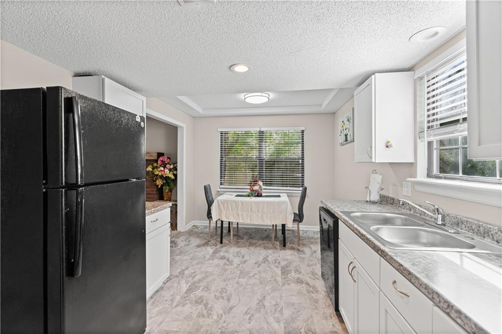 10814 Haskins Street Property Photo 6