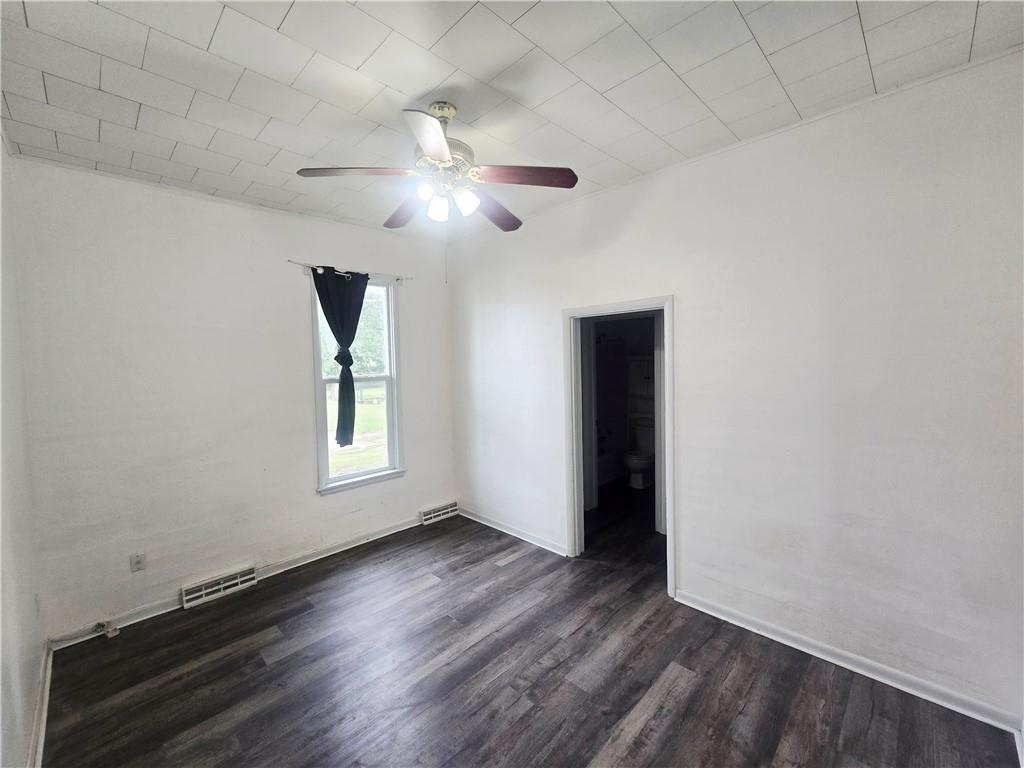 301 S Water Street Property Photo 12