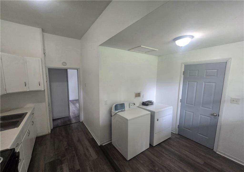 301 S Water Street Property Photo 17