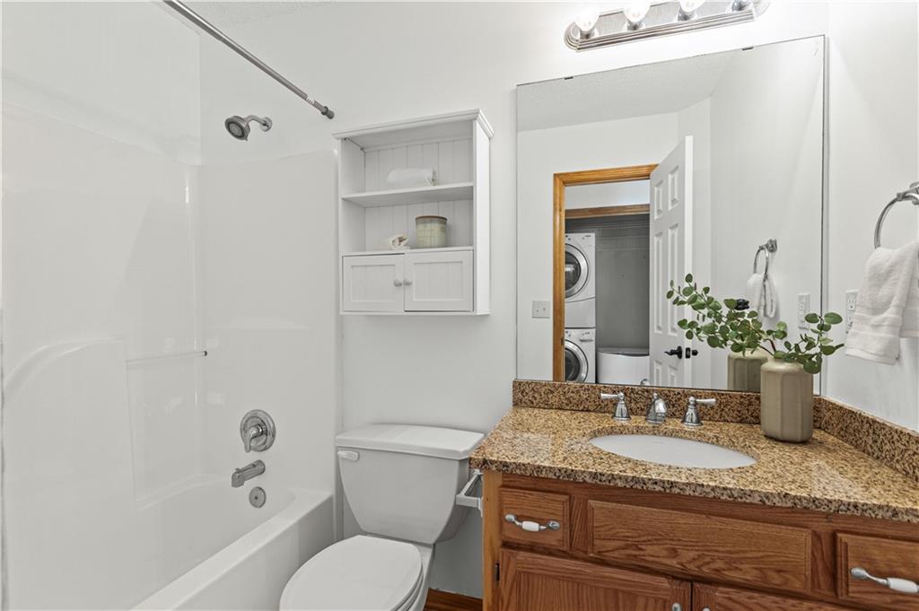 7416 N Mckinley Avenue Property Photo 18