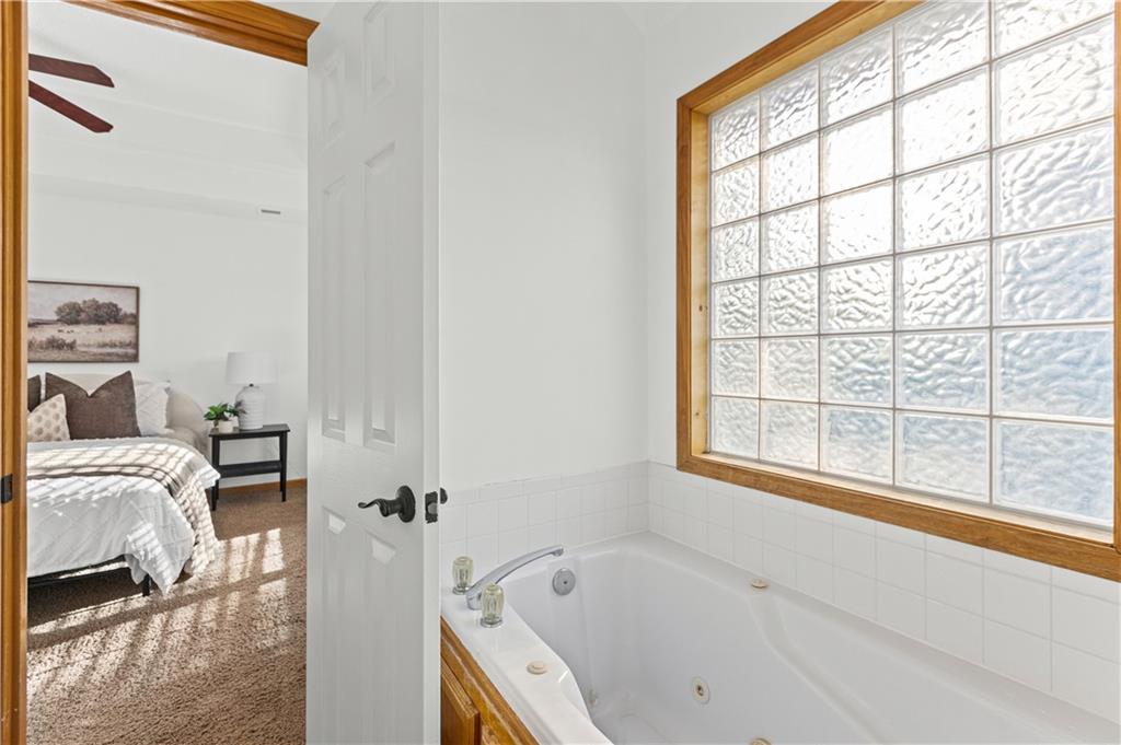 7416 N Mckinley Avenue Property Photo 26