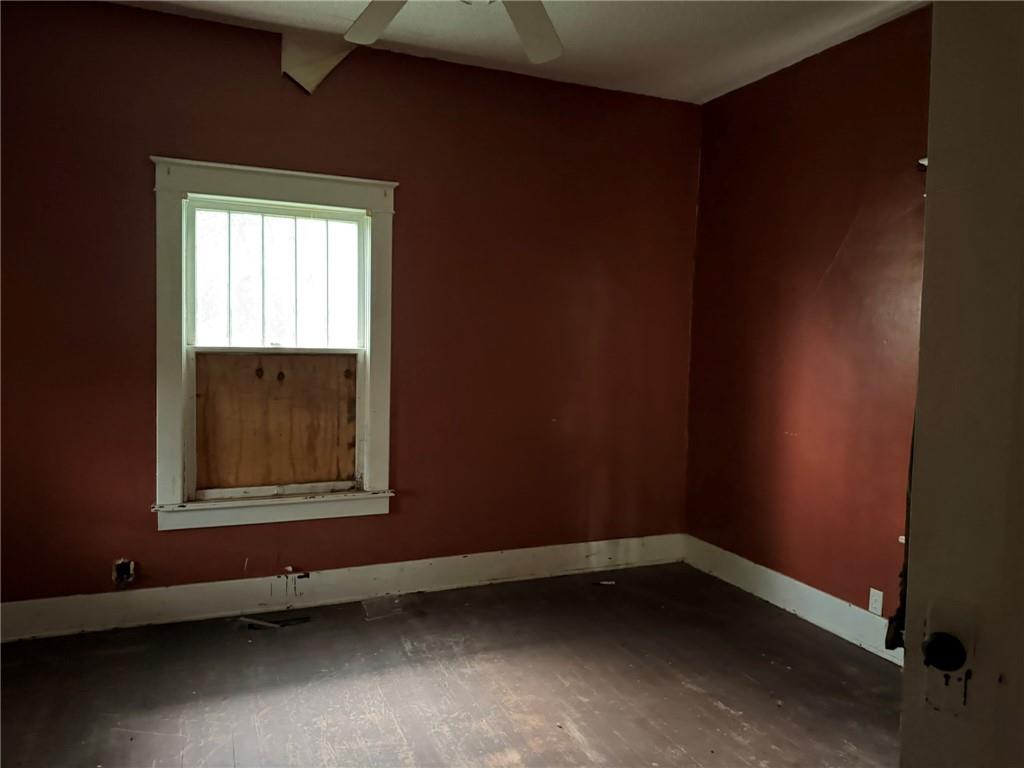 608 Linn Street Property Photo 9
