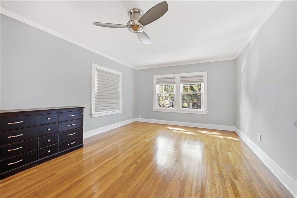 6124 Oak Street Property Photo 26