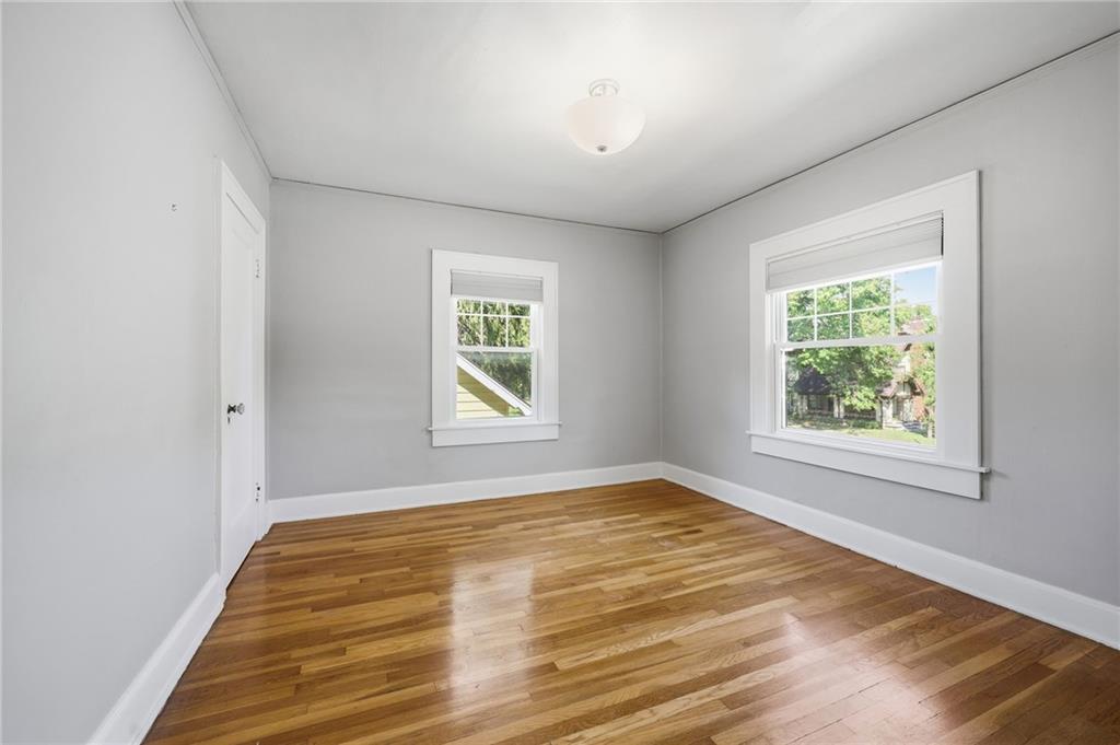 6124 Oak Street Property Photo 29