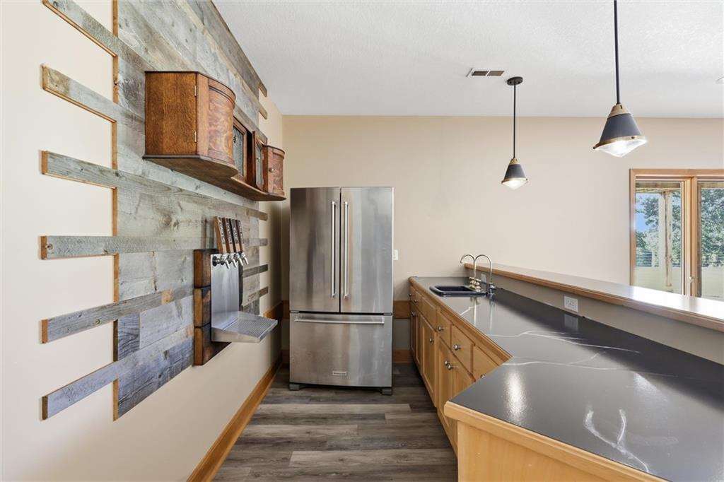 560 E 1909 Road Property Photo 46