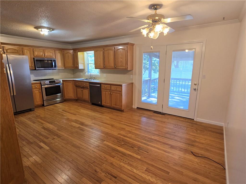 205 S Craig Street Property Photo 10