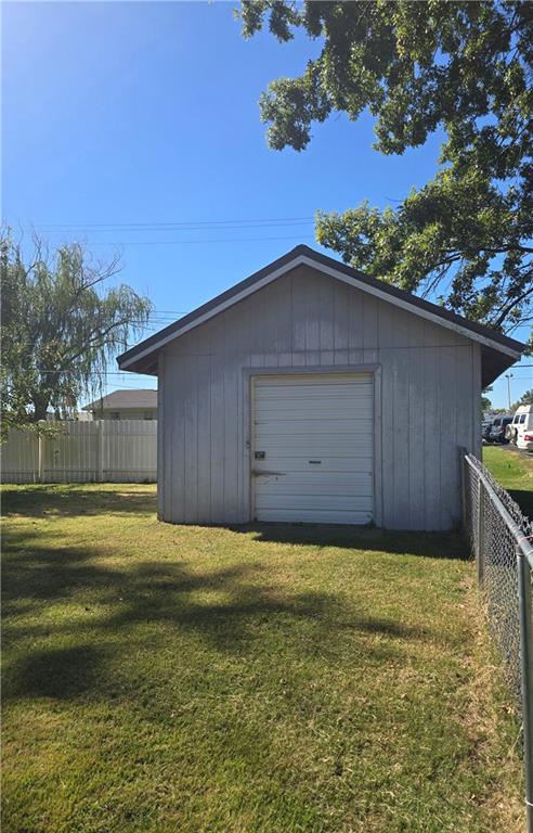 205 S Craig Street Property Photo 31