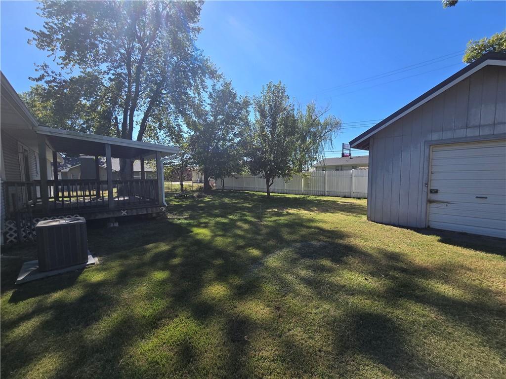 205 S Craig Street Property Photo 32