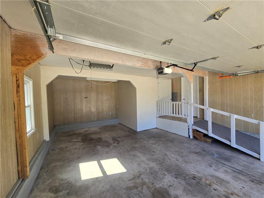 205 S Craig Street Property Photo 35