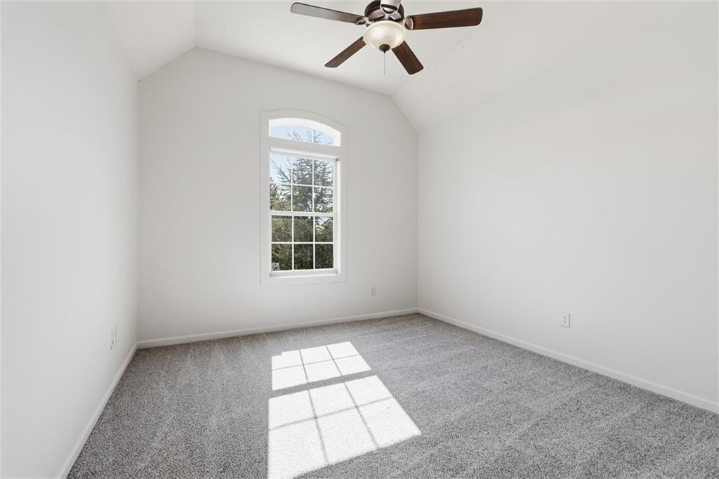9428 W 157th Place Property Photo 35